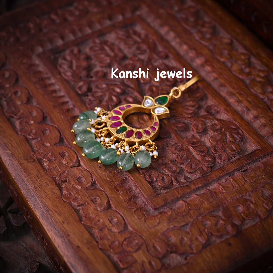 kundan tikka
