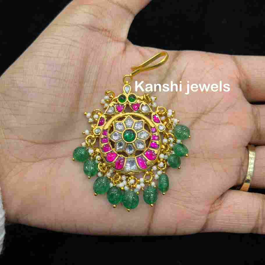 Jadau Kundan Tika