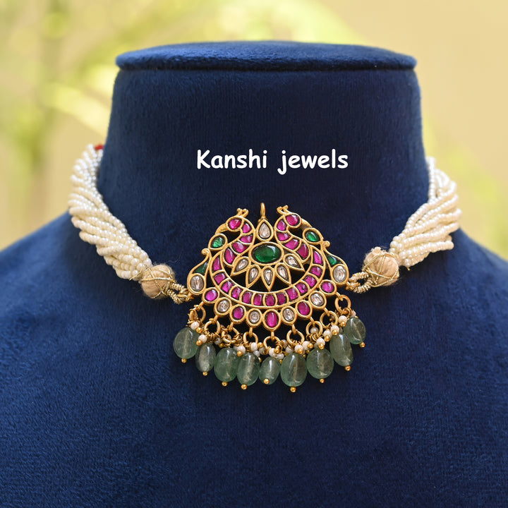 Kundan Choker
