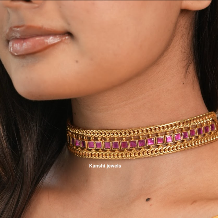 Exclusive gold look kundan nakashi flexible chain chokar