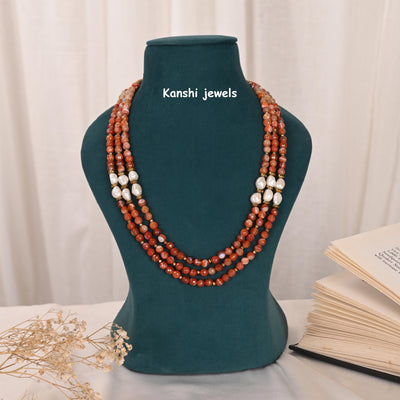 Pearls coral tone necklace