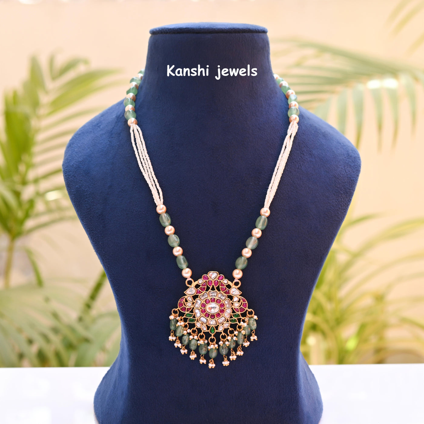 Jadau Kundan Choker