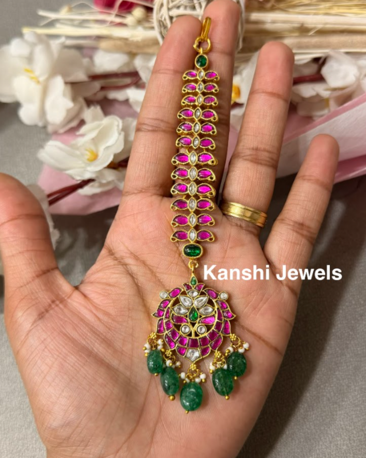 Dulhan rani maangtika