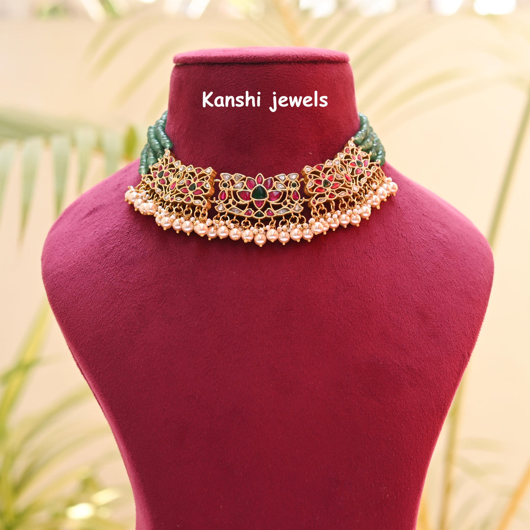 Jadau Kundan choker by Kanshi Jewels,
Dulhan Jadau choker necklace,
