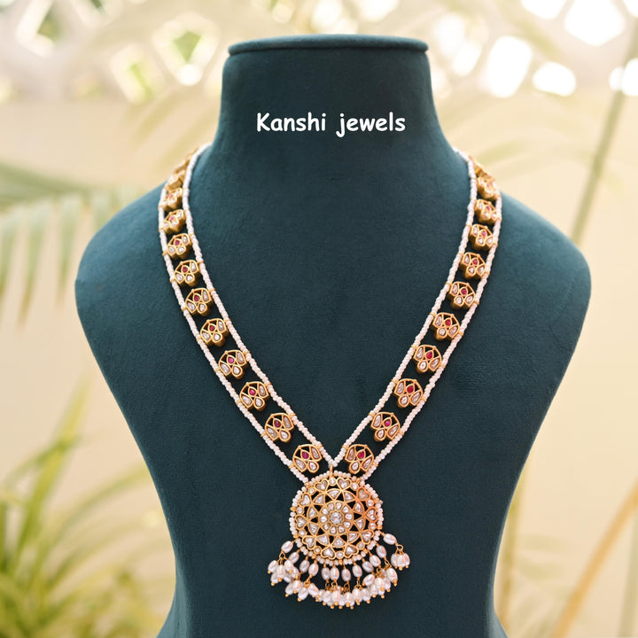 Jadau kundan harams , Kanshijewels , dulhan necklace , chokar necklace, kundan necklace, jadau necklace,  kanshi jewellery