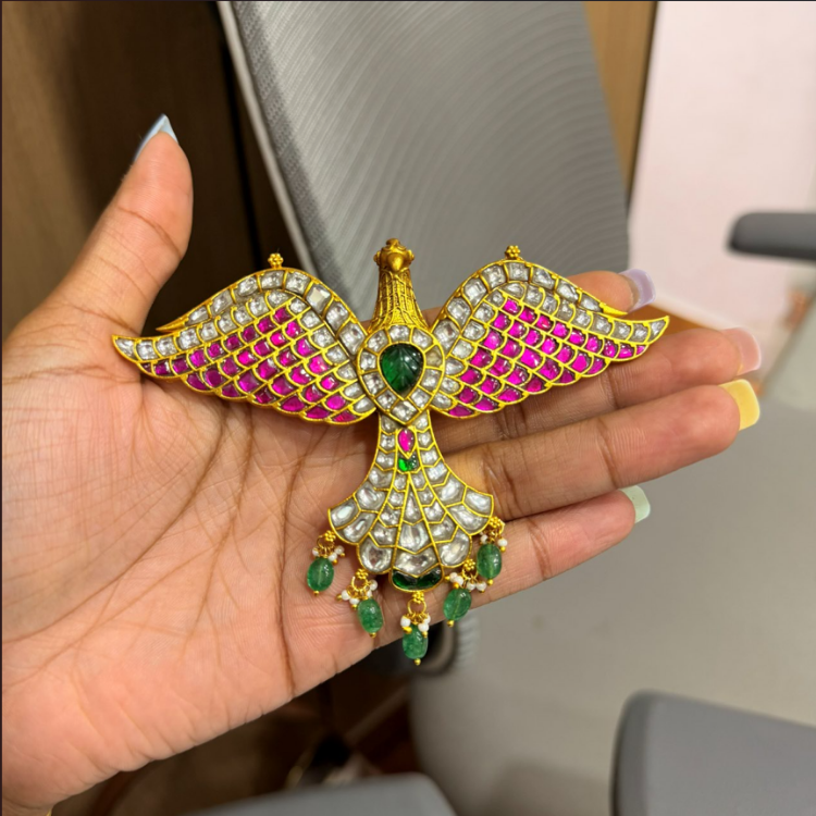 Classic jadau multipurpose ganda berunda eagle pendant