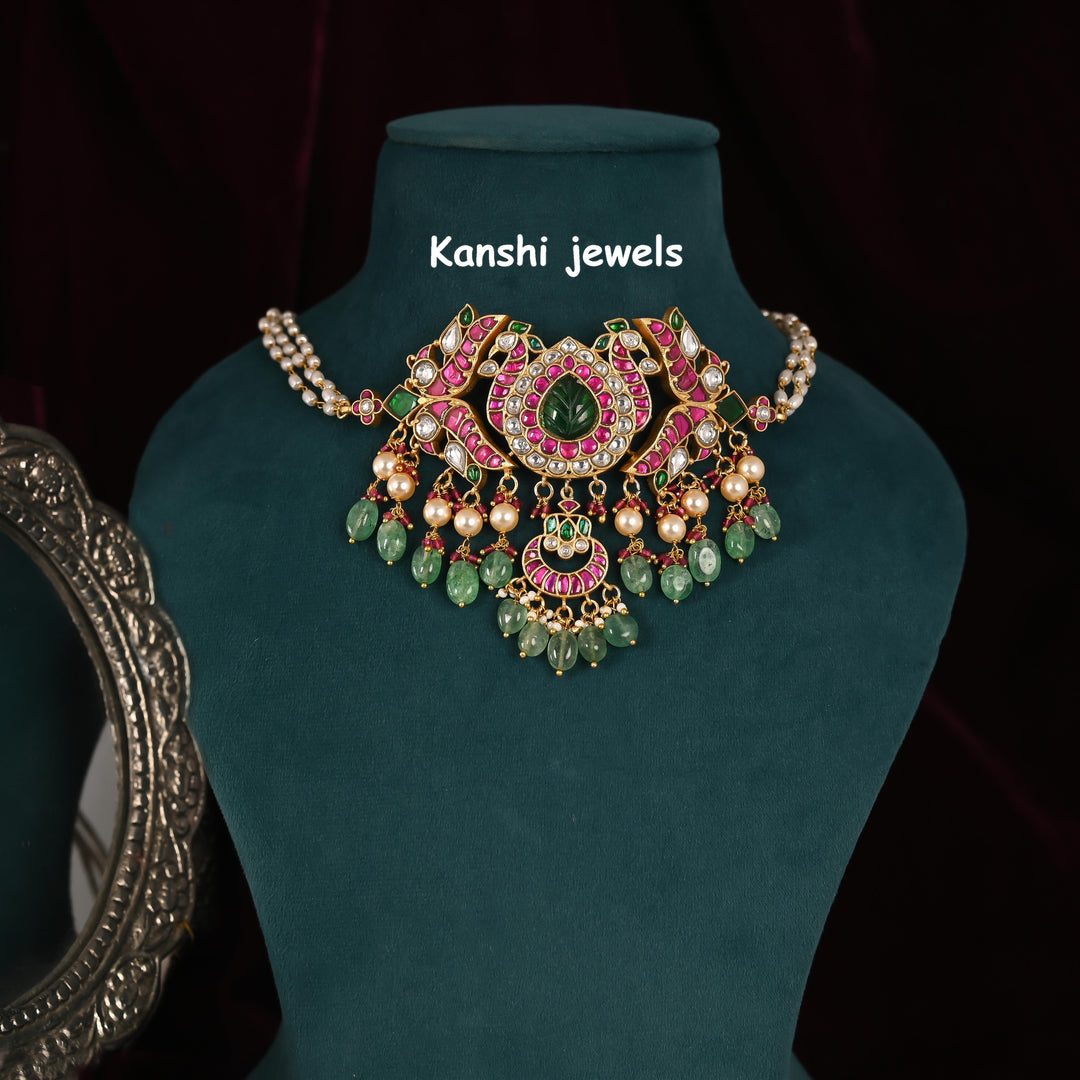 Jadau Kundan Chokar