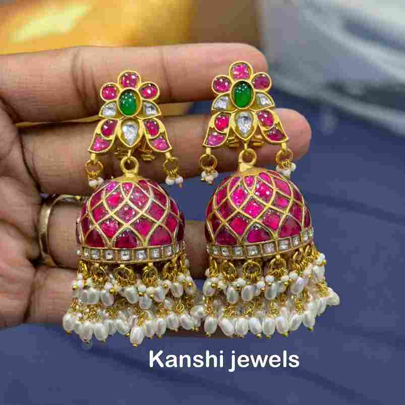 Jadau Kundan Jhumka