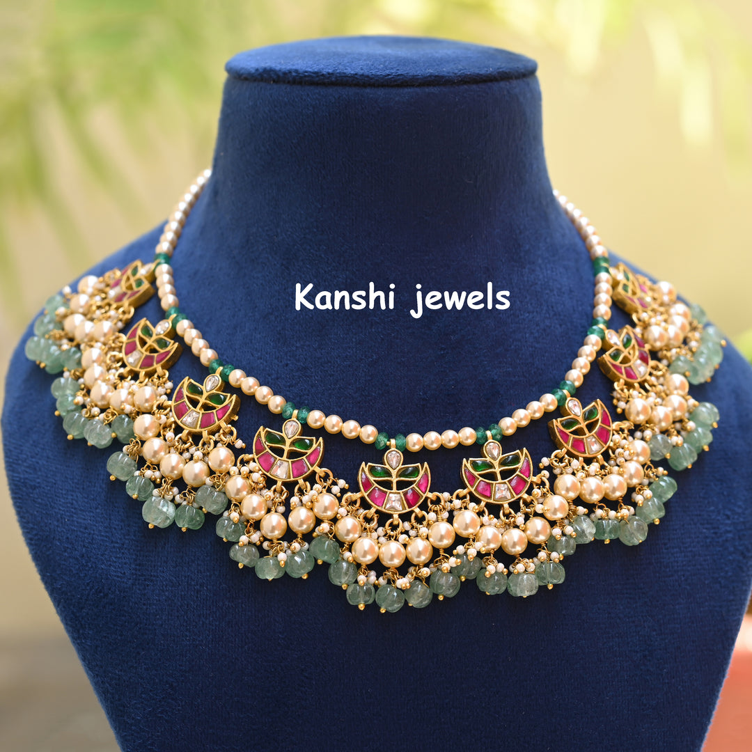 Jadau Kundan Choker
