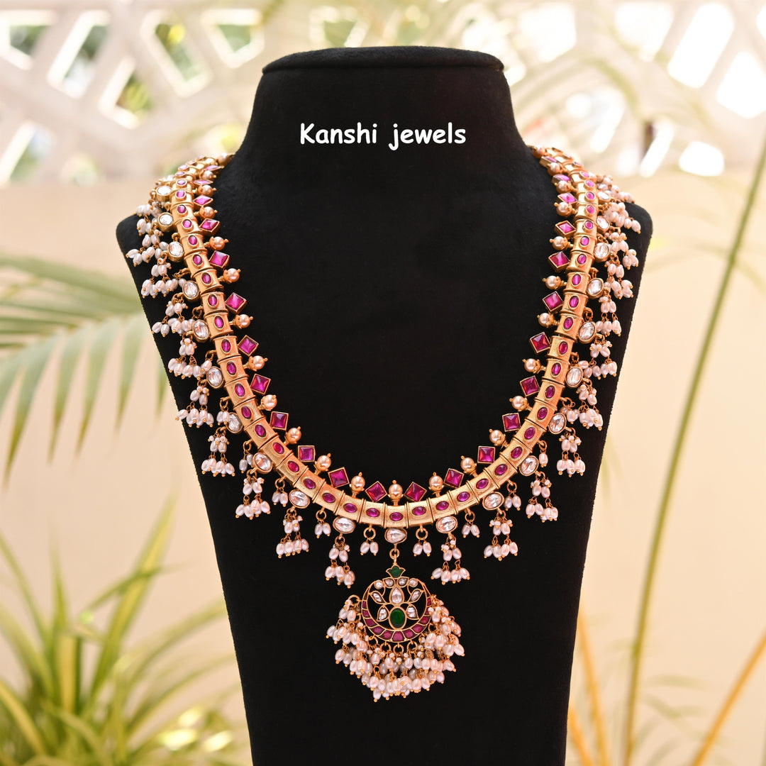 Jadau jewellery , Kanshijewels , dulhan necklace , chokar necklace, kundan necklace, jadau necklace,  kanshi jewellery