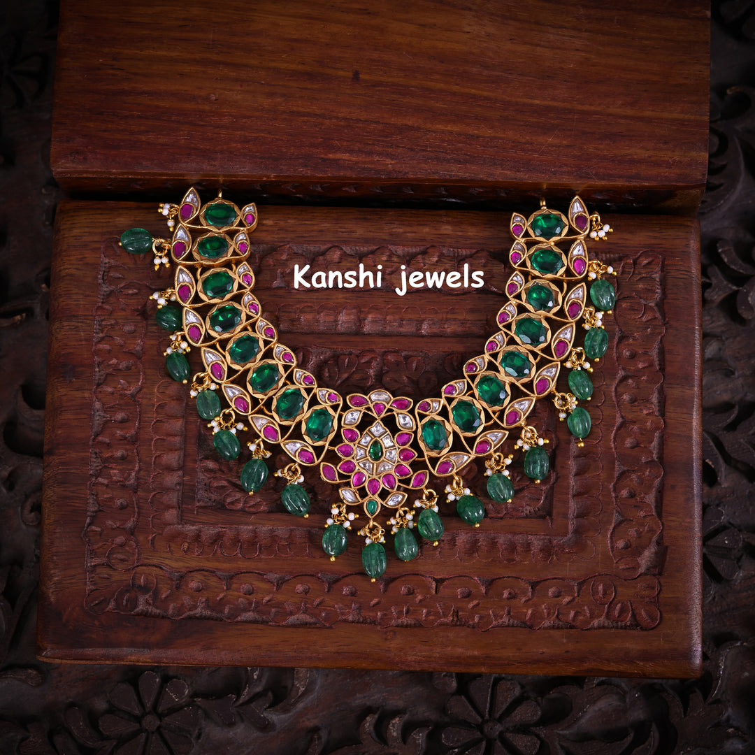 kundan necklace