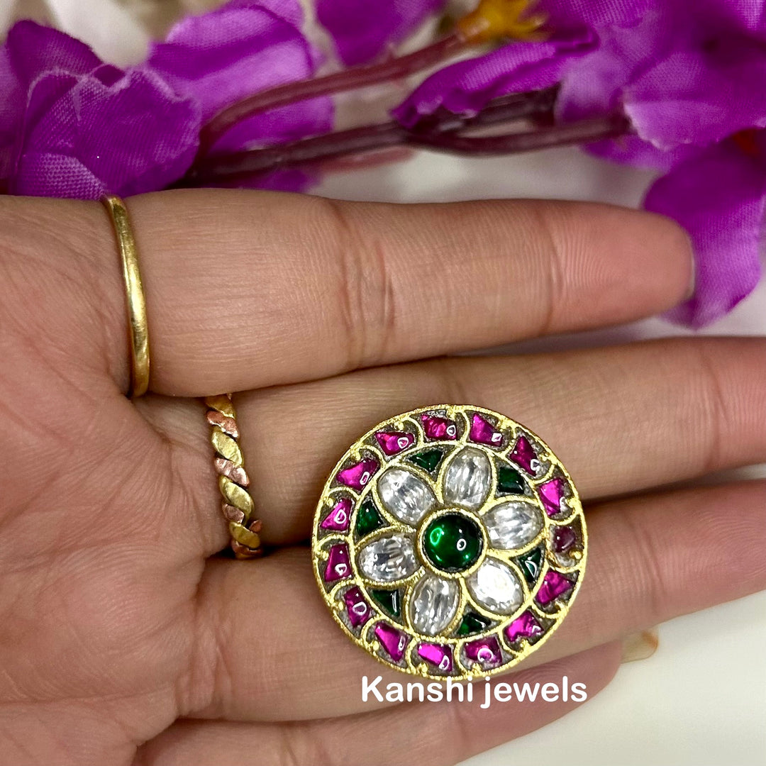 Jadau Ring by Kanshi Jewels,
Dulan Jadau Ring