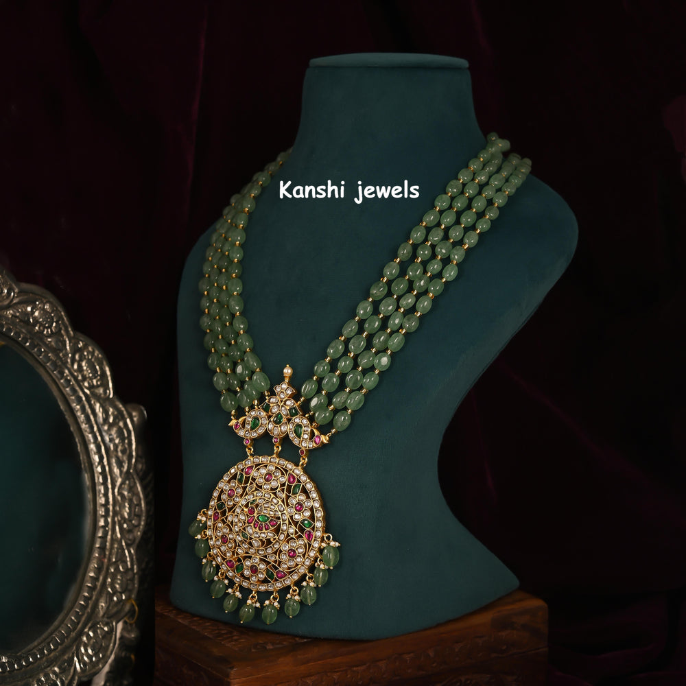 Jadau Kundan set