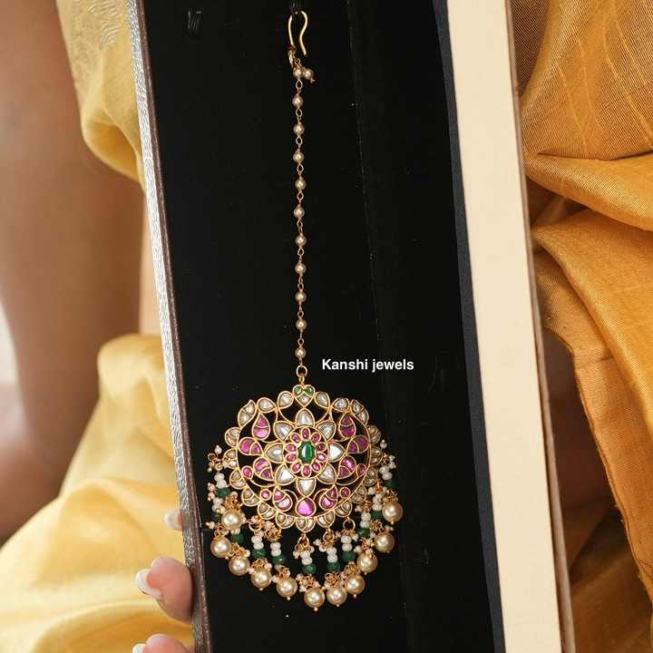 Classic Handwork Exclusive Pearls Maangtika