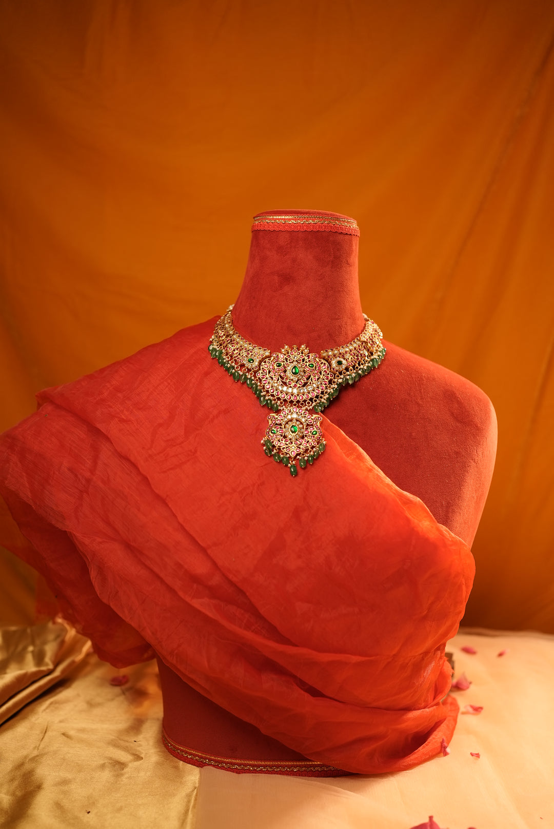 Gold look dulhan rani necklace