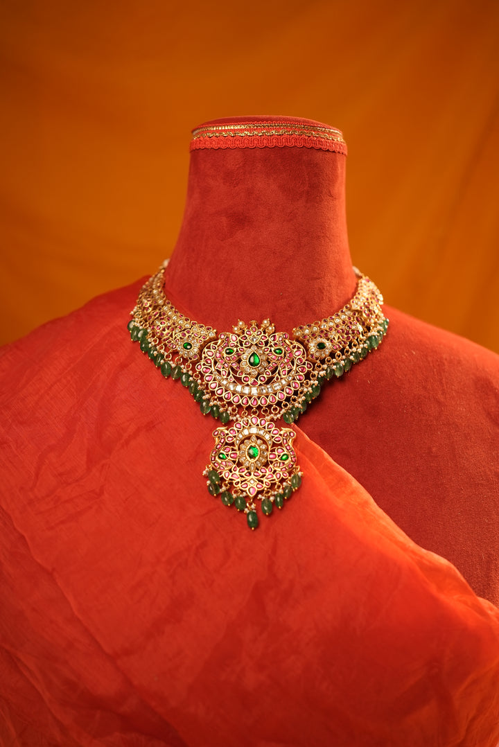 Gold look dulhan rani necklace