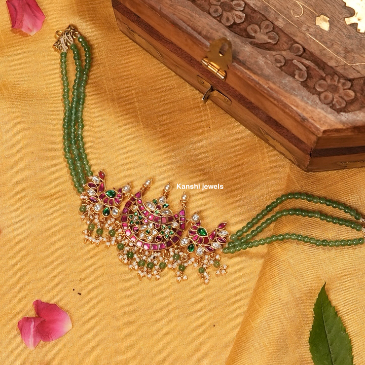 Handcut Jadau Gold Look Emerald Chokar