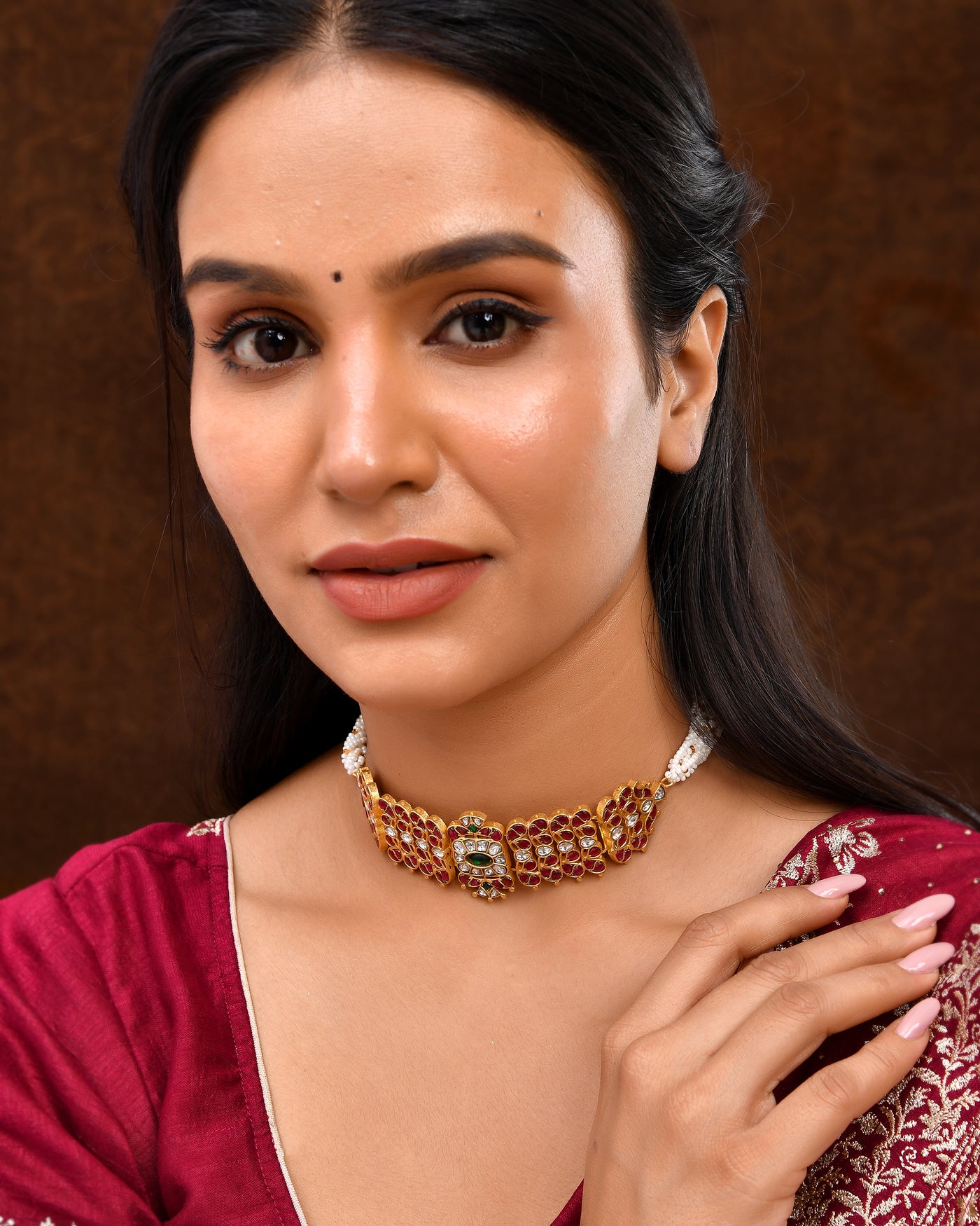 Kundan chokar necklace