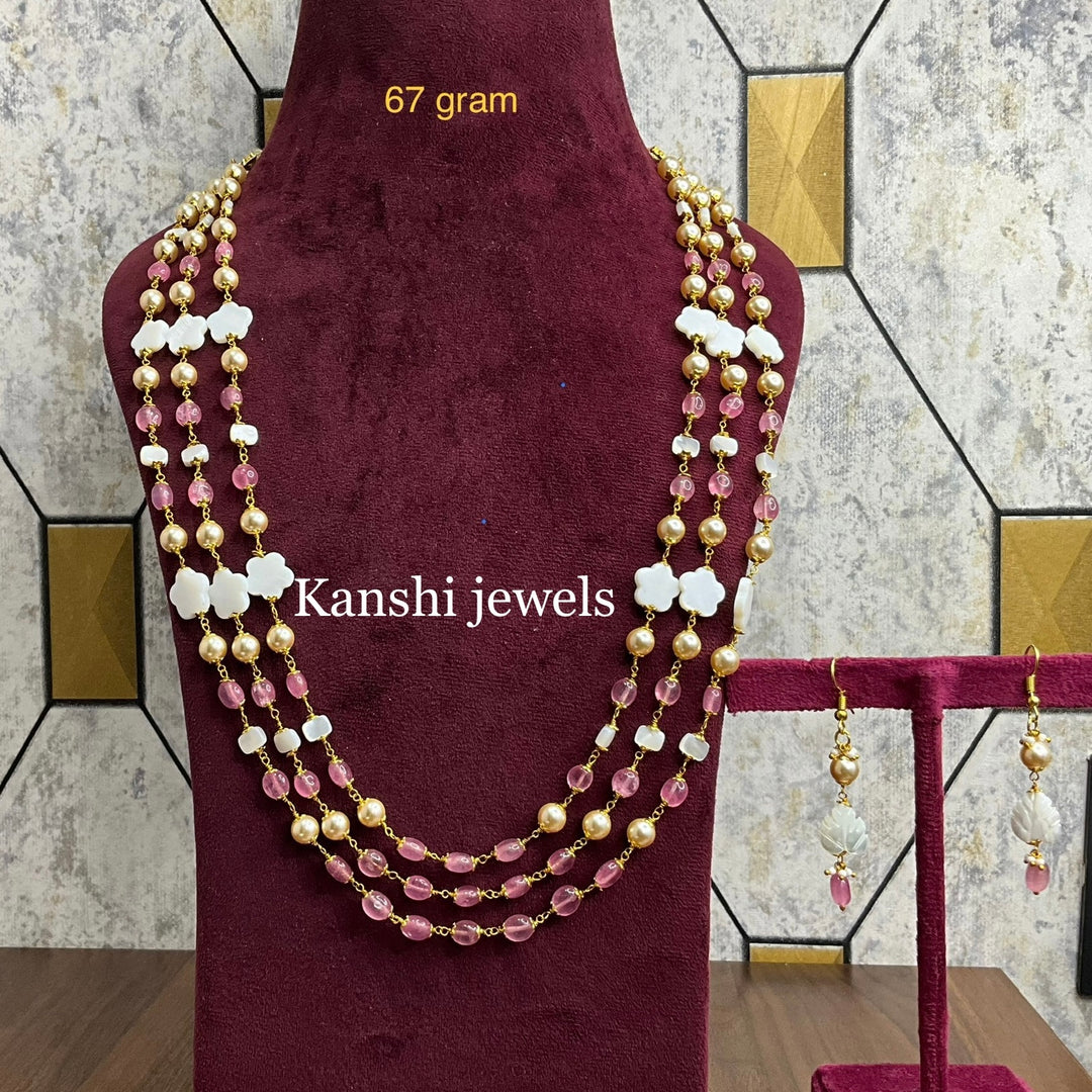 Pearl necklace by Kanshi Jewels,
Dulhan pearl necklace