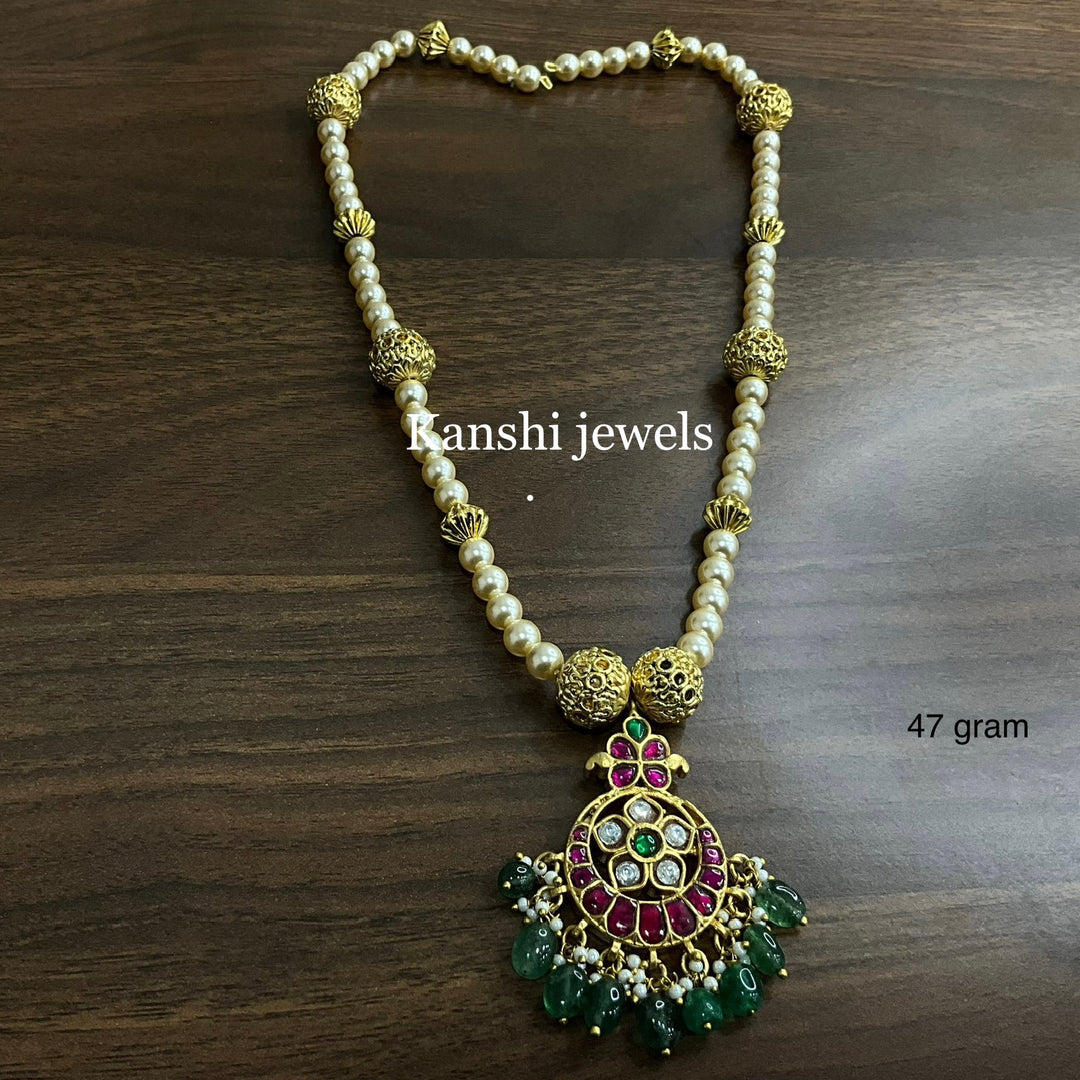 Pearl necklace by Kanshi Jewels,
Dulhan pearl necklace