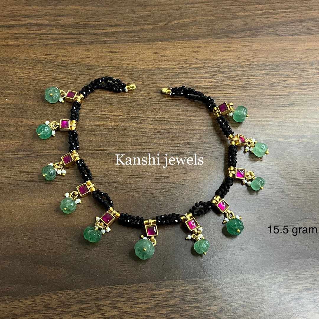 Pearl necklace by Kanshi Jewels,
Dulhan pearl necklace