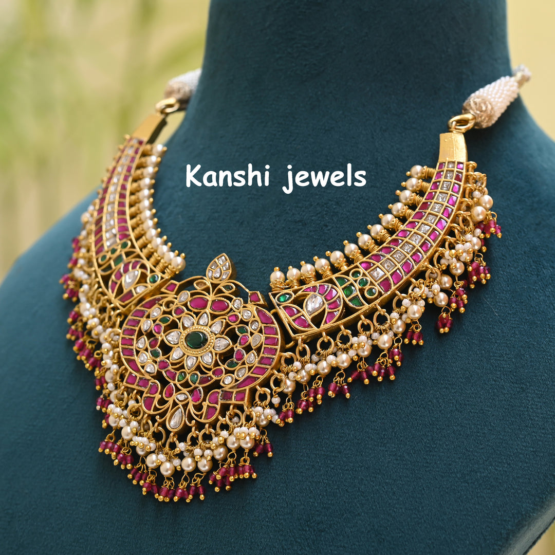 Jadau Kundan Choker