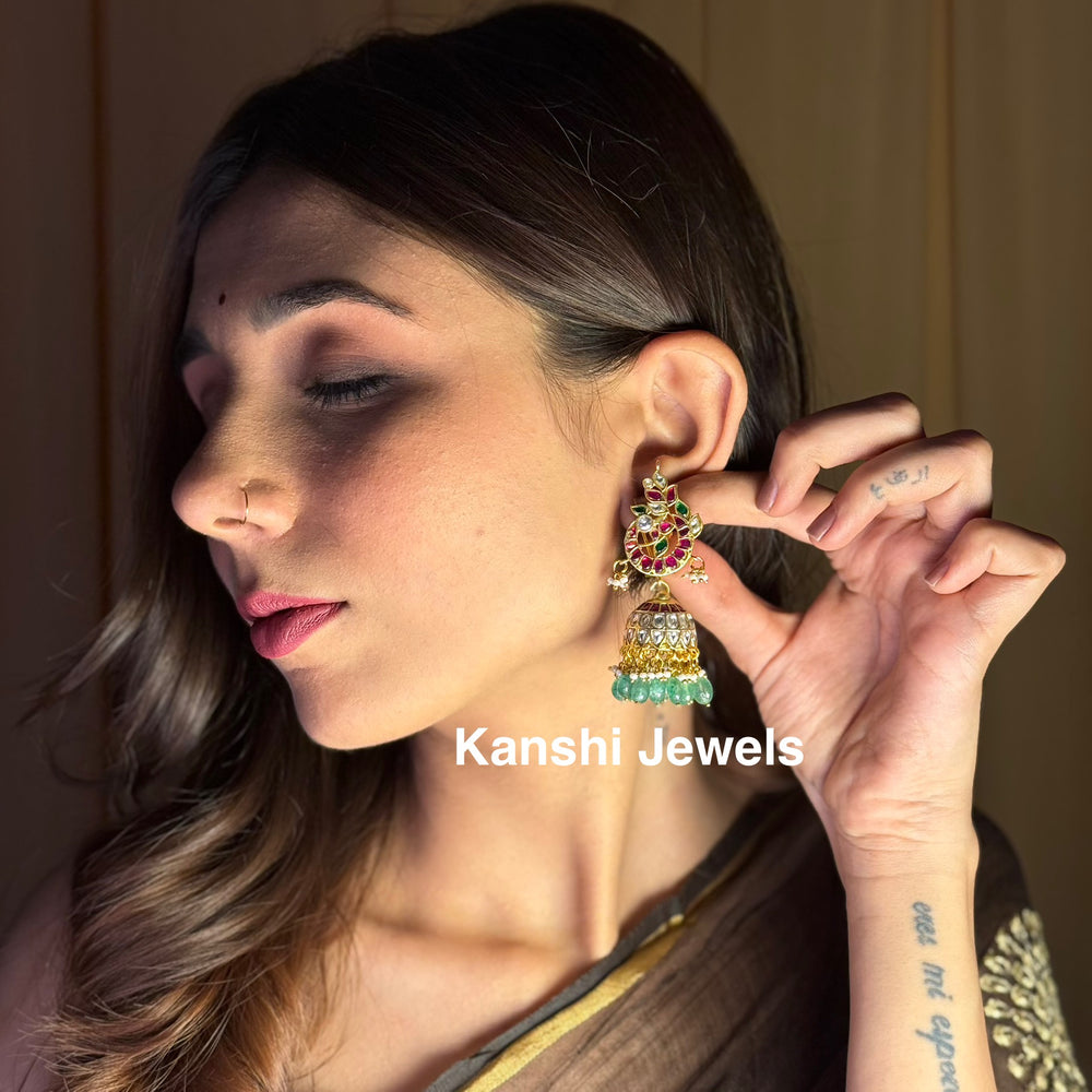 Jadau Kundan earrings by Kanshi Jewels,
Dulhan Kundan earrings,
Traditional Jadau earrings design,
Handcrafted Kundan earrings set,
Gold Jadau earrings for wedding,
Jadau Kundan earrings,
Kundan jhumka earrings,
