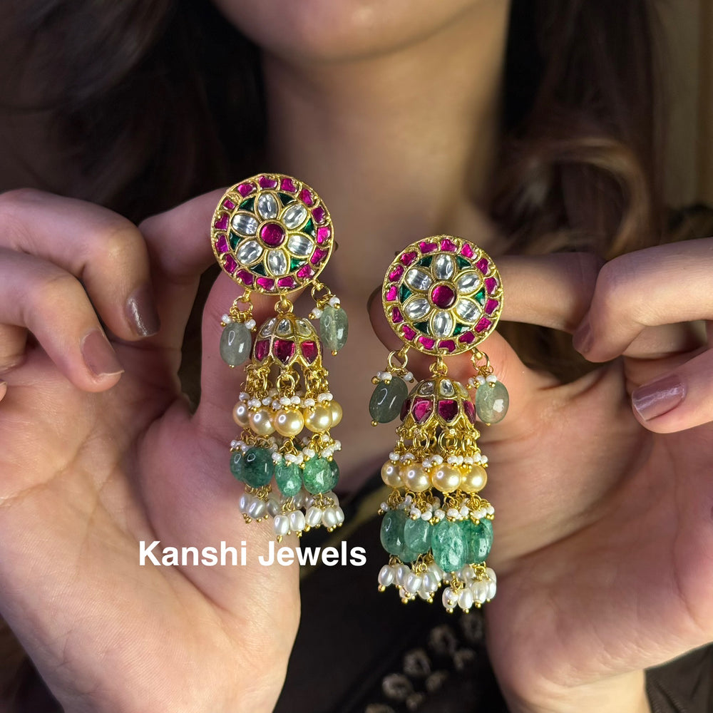 Jadau Kundan earrings by Kanshi Jewels,
Dulhan Kundan earrings,
Traditional Jadau earrings design,
Handcrafted Kundan earrings set,
Gold Jadau earrings for wedding,
Jadau Kundan earrings,
Kundan jhumka earrings,
