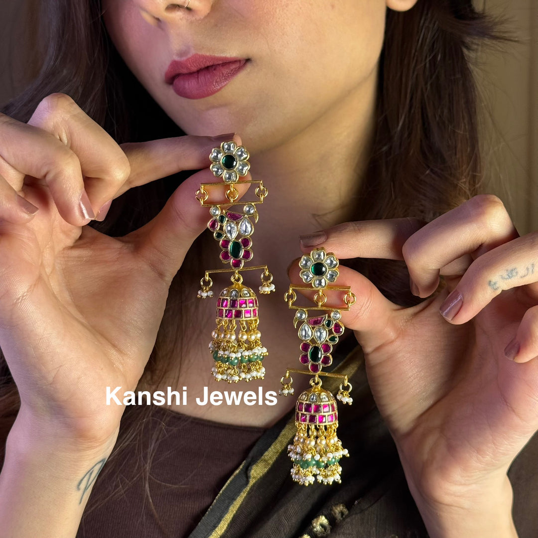 Jadau Kundan earrings by Kanshi Jewels,
Dulhan Kundan earrings,
Traditional Jadau earrings design,
Handcrafted Kundan earrings set,
Gold Jadau earrings for wedding,
Jadau Kundan earrings,
Kundan jhumka earrings,
