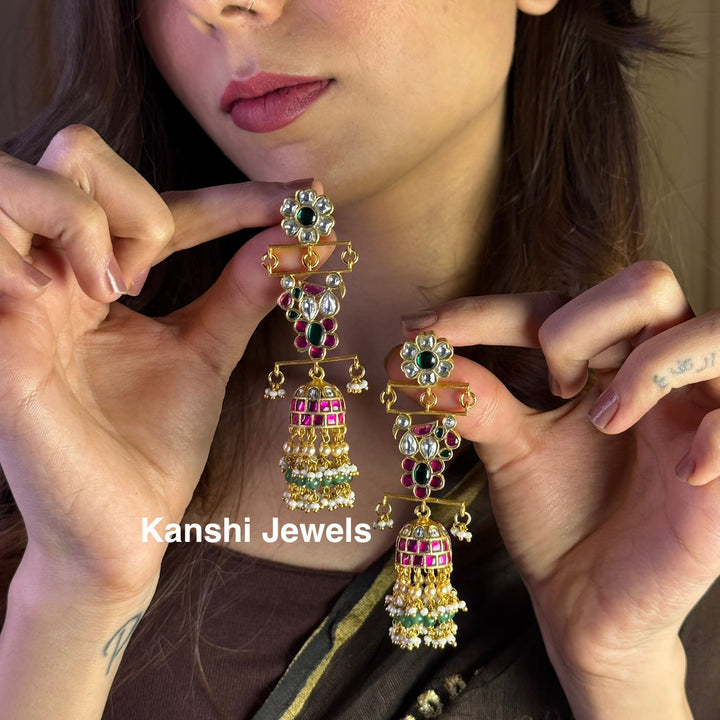 Jadau Kundan earrings by Kanshi Jewels,
Dulhan Kundan earrings,
Traditional Jadau earrings design,
Handcrafted Kundan earrings set,
Gold Jadau earrings for wedding,
Jadau Kundan earrings,
Kundan jhumka earrings,
