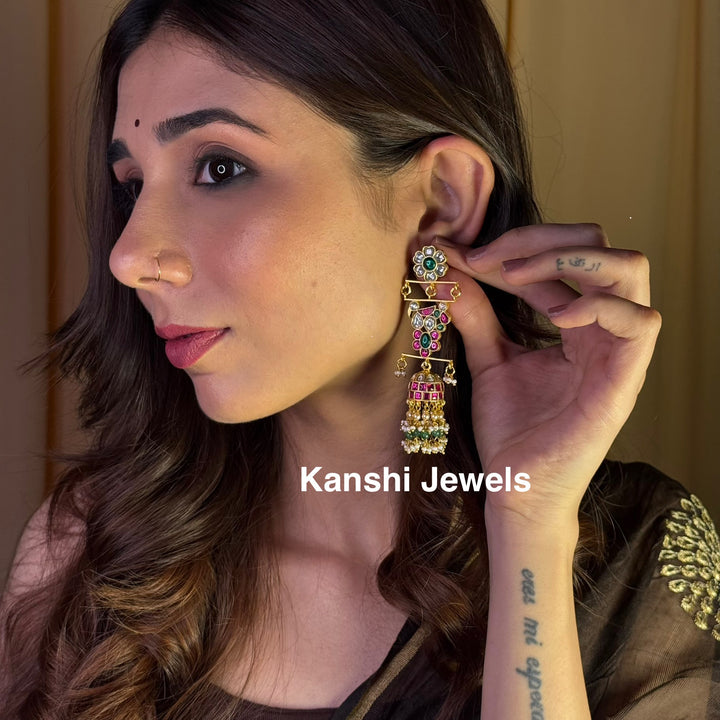 Jadau Kundan earrings by Kanshi Jewels,
Dulhan Kundan earrings,
Traditional Jadau earrings design,
Handcrafted Kundan earrings set,
Gold Jadau earrings for wedding,
Jadau Kundan earrings,
Kundan jhumka earrings,

