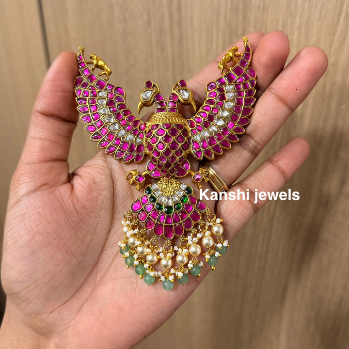 Jadau gandaberunda pendant