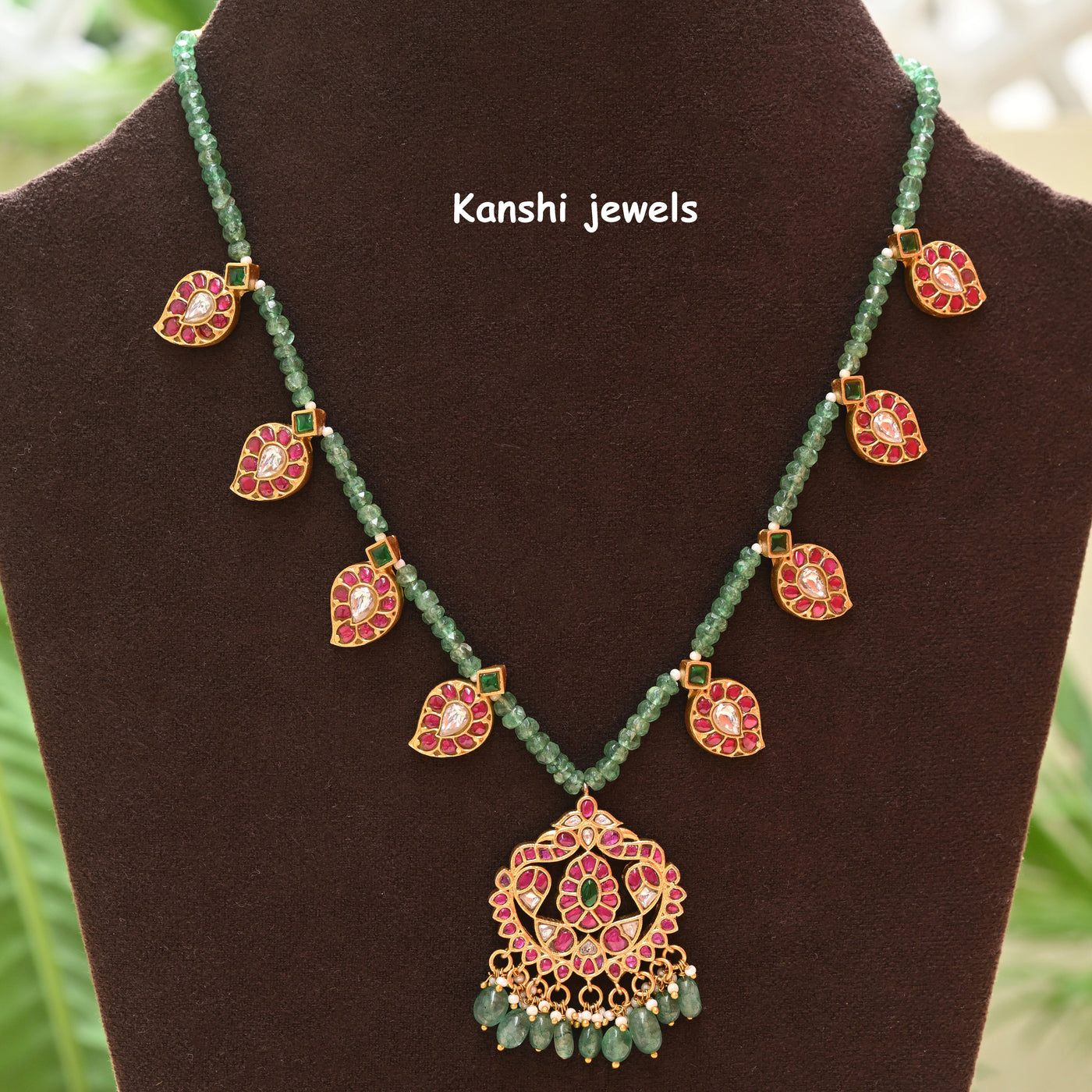 Jadau kundan crystal necklace