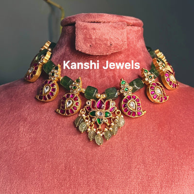 Jadau Kundan Choker