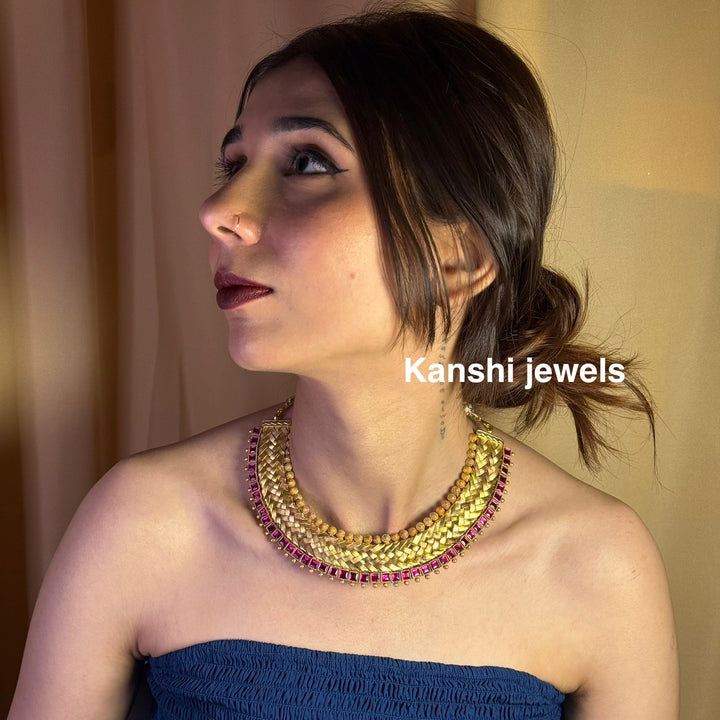 Nakashi Necklace