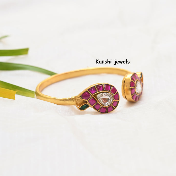 Jadau Mango Bangle by Kanshi Jewels,
Dulan Bangle