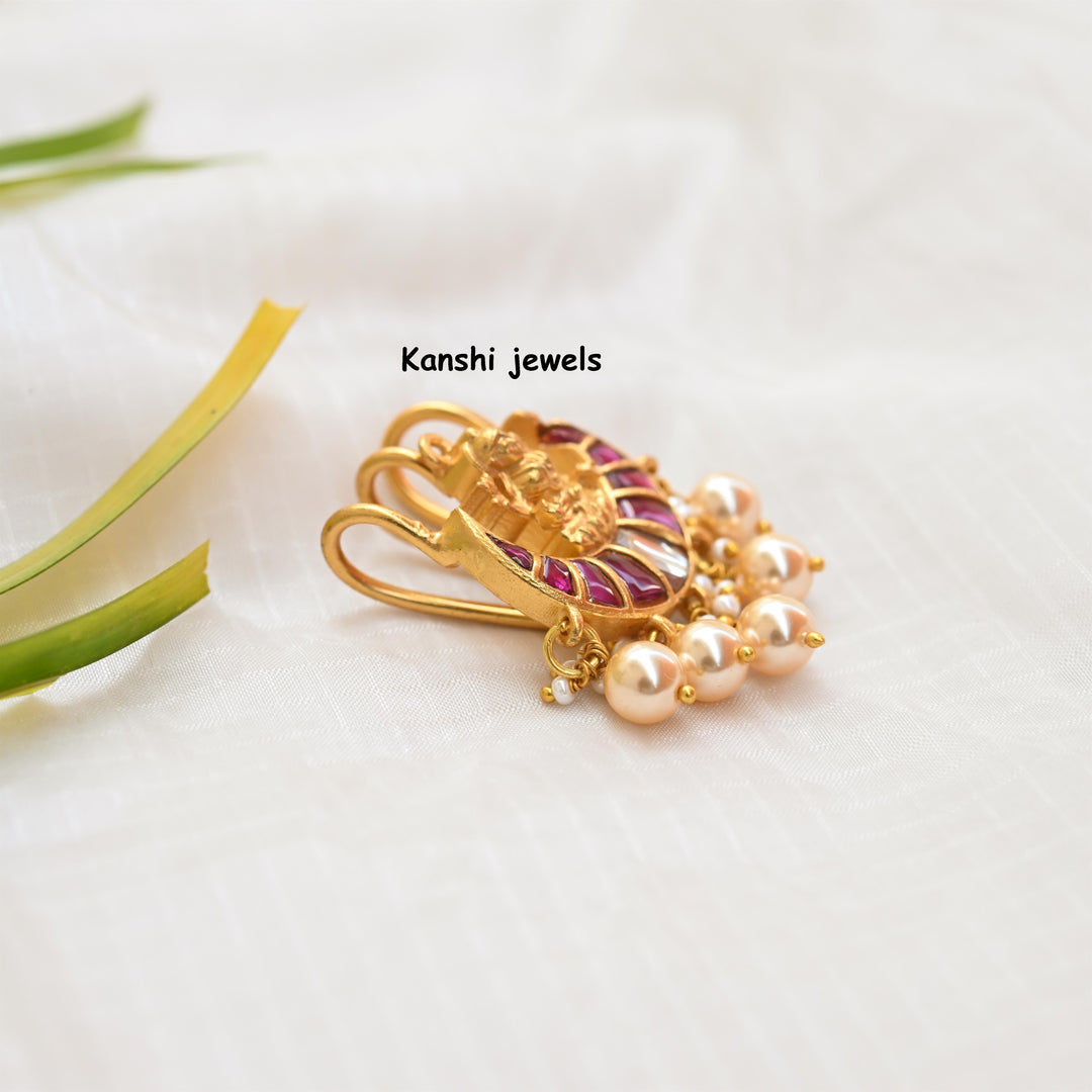 Jadau Nakashi Hair Pin  by Kanshi Jewels,
Dulan Hair Pin