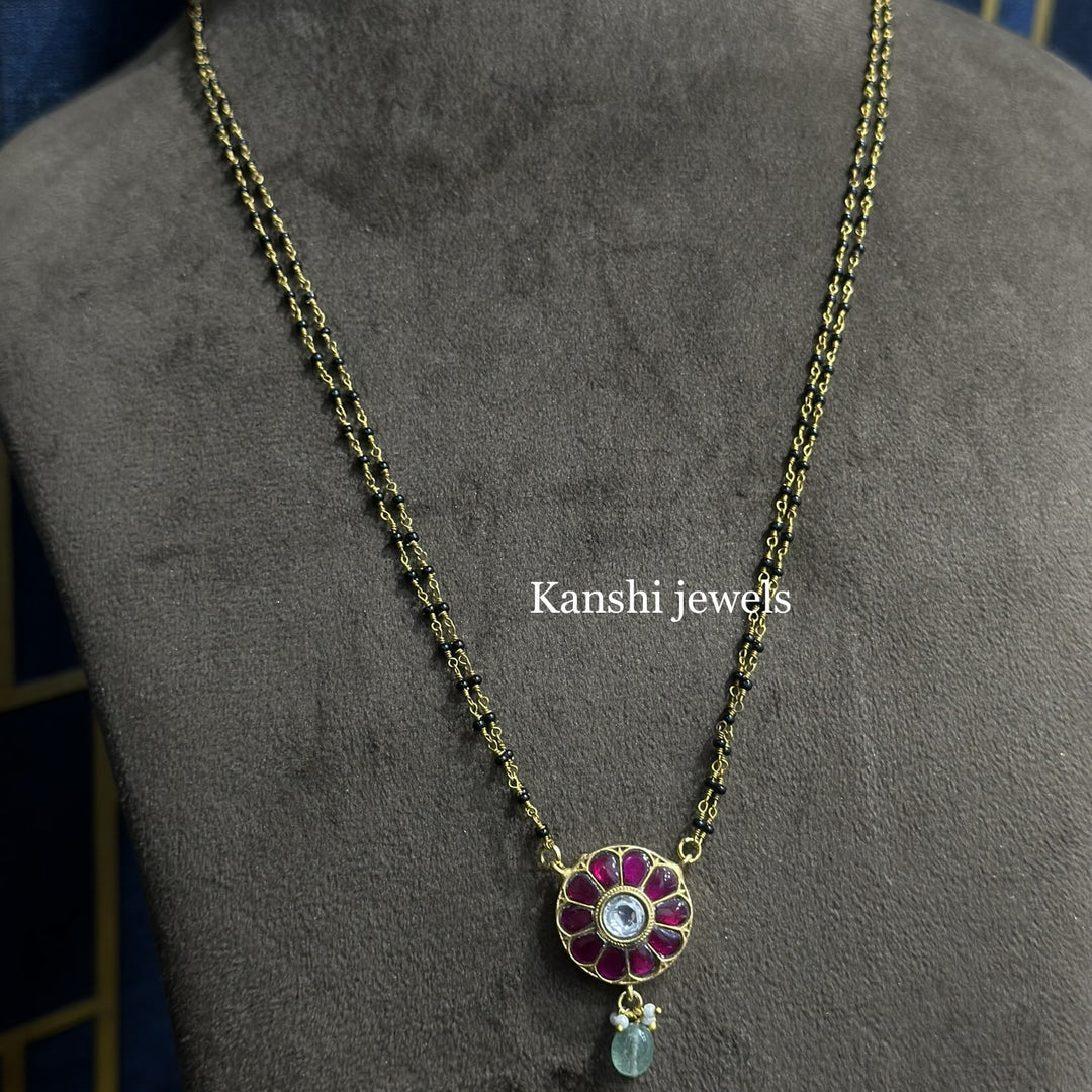 Dulhan Mangalsutra,
Jadau Kundan Mangalsutra by Kanshi Jewels