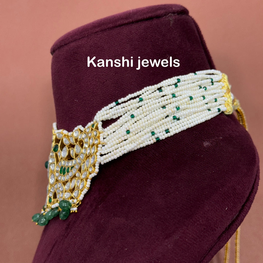 Jadau Kundan Chokar