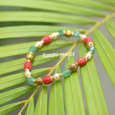 Pearls bracelets