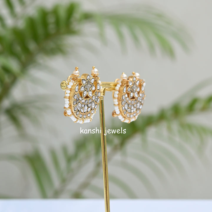 Jadau studs