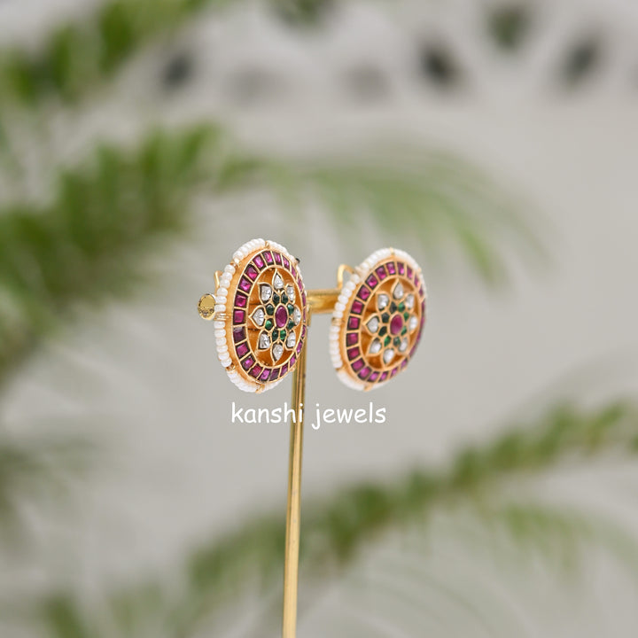 Jadau studs