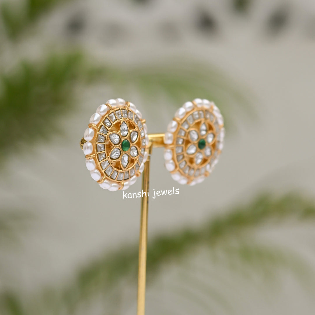 Jadau studs