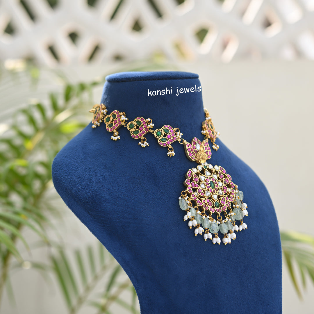 Jadau necklace
