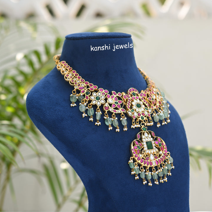Jadau necklace