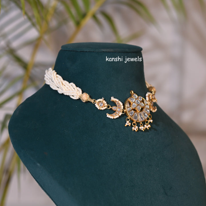 Jadau Choker Studs Set
