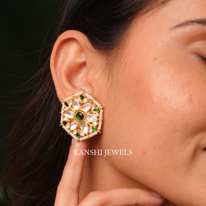 Mossanite studs