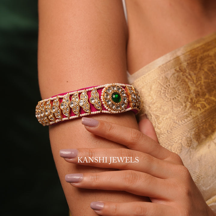 Multi purpose hand accessory
