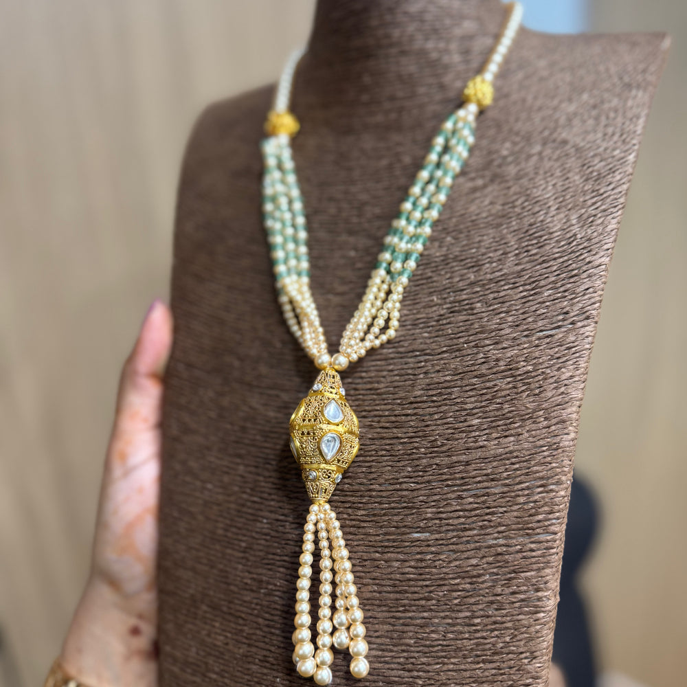 Kanshijewels , dulhan necklace , chokar necklace, kundan necklace, jadau necklace,  kanshi jewellery