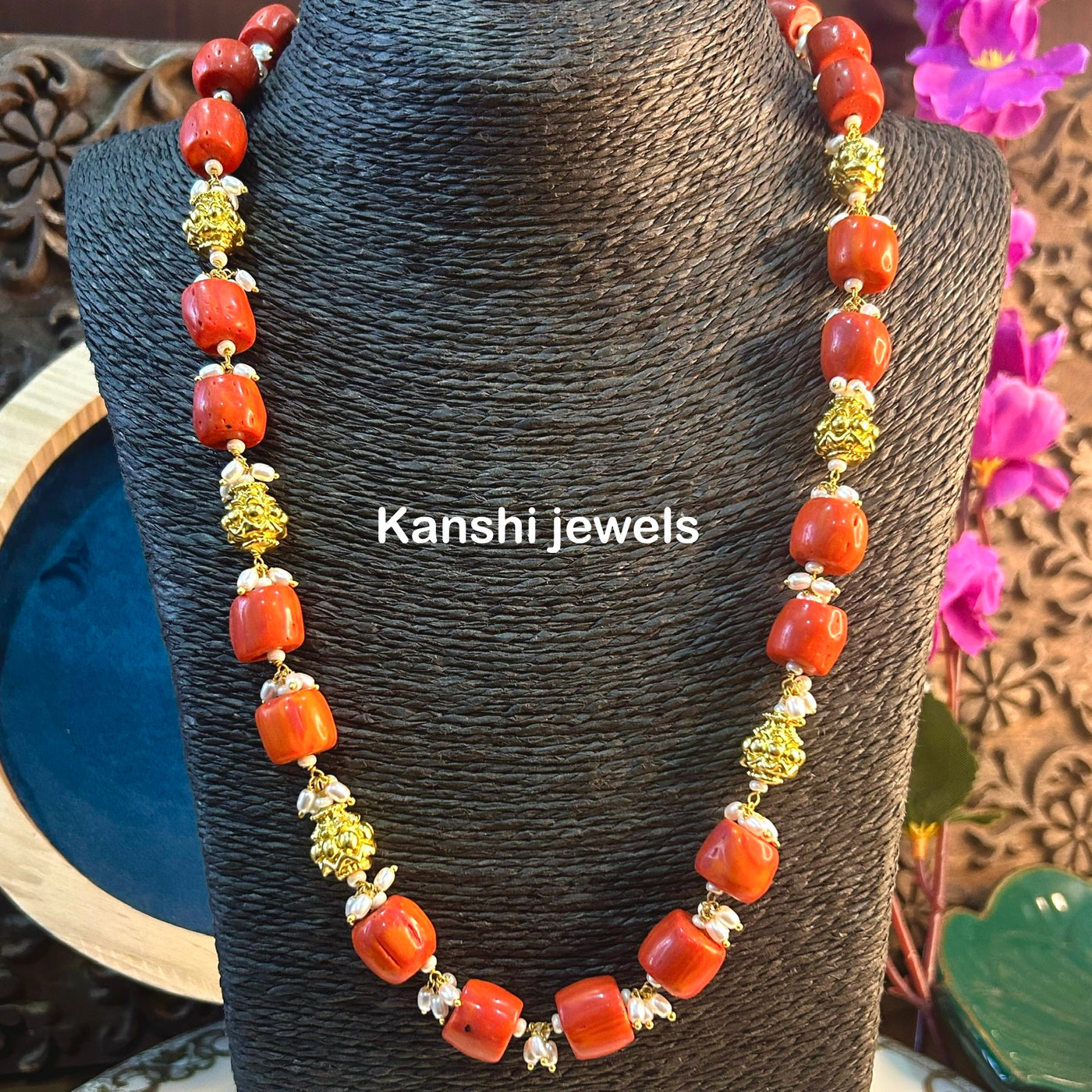 Coral nakashi mala